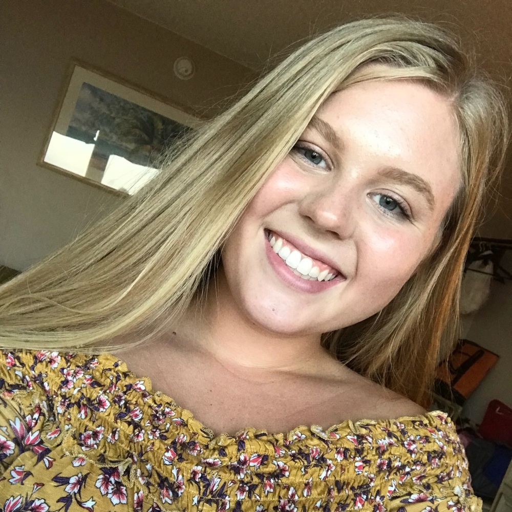 Meet your Posher, Mikalee